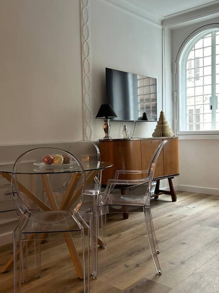 Crispi 30 Stylish Appartement